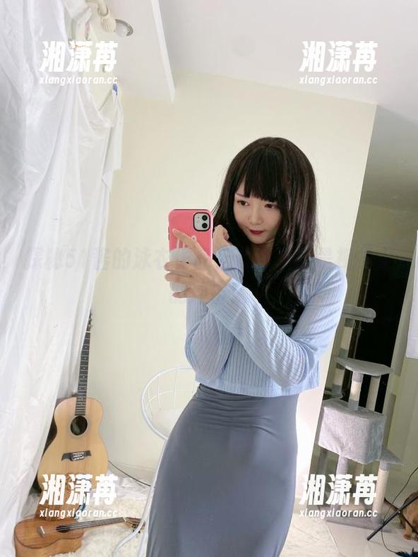 探秘51酱的泳衣作品，资源不止是视觉上的冲击！