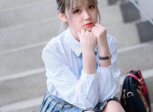 Akisoso秋楚楚的死库水写真集：要是能在这里沉沦就好了