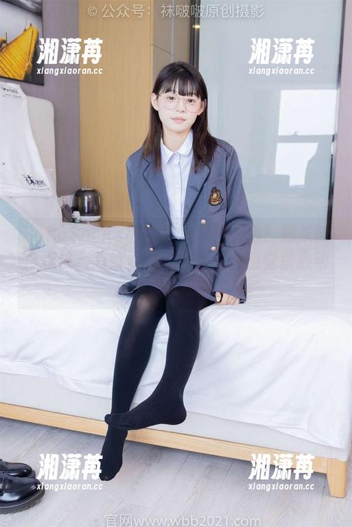 BoBoSocks袜啵啵 - 搞什么鬼！糯米的白棉袜，高清资源怎么看怎么感觉很心动！
