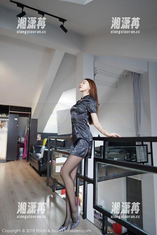 Feilin嗲囡囡-鱼子酱Fish Feilin嗲囡囡 - 鱼子酱Fish电波又来了,水手服图集更新,准备被圈粉!