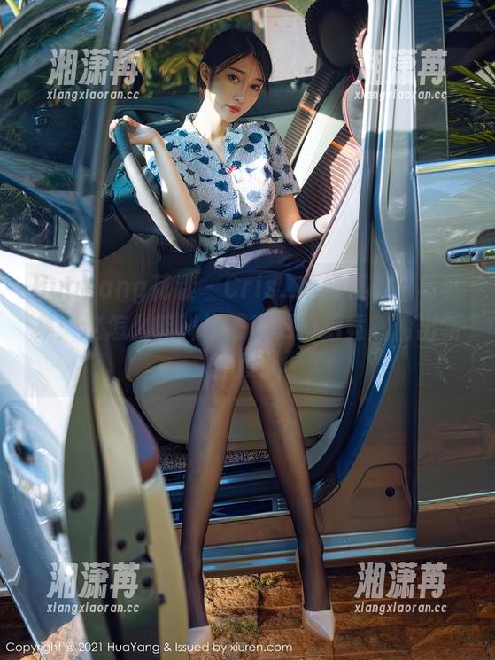 HuaYang花漾-Cris_卓娅祺 HuaYang花漾 - Cris_卓娅祺校服写真集:这怎么能叫校服?更新后竟然看出新高度!