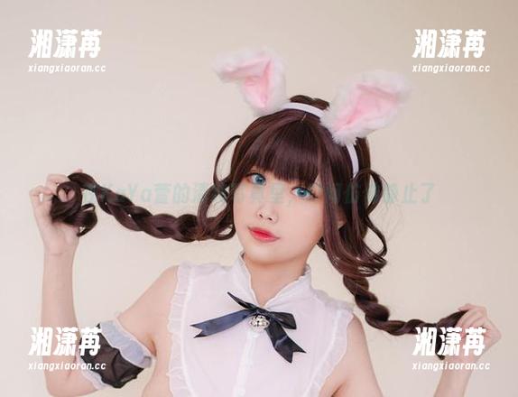 KaYa萱 在KaYa萱的清纯写真里,时间仿佛静止了