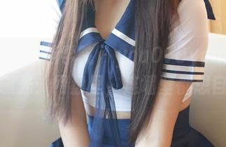 MFStar模范学院 - youOvOyou纯白写真大曝光：网盘里，连墙壁都想自拍！