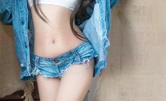 喵糖映画最新炸裂资源：复古短发美女，别让眼睛浪费在其他地方！