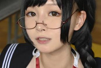 免费获得PAKI草莓酱的靡烟旗袍写真，保准你爱不释手，还想再看！