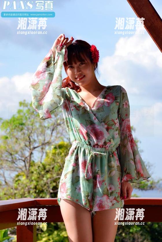 PANS写真-木木 PANS写真 - 木木最新试镜写真:当镜头前的她,秒变女神,又秒回现实。