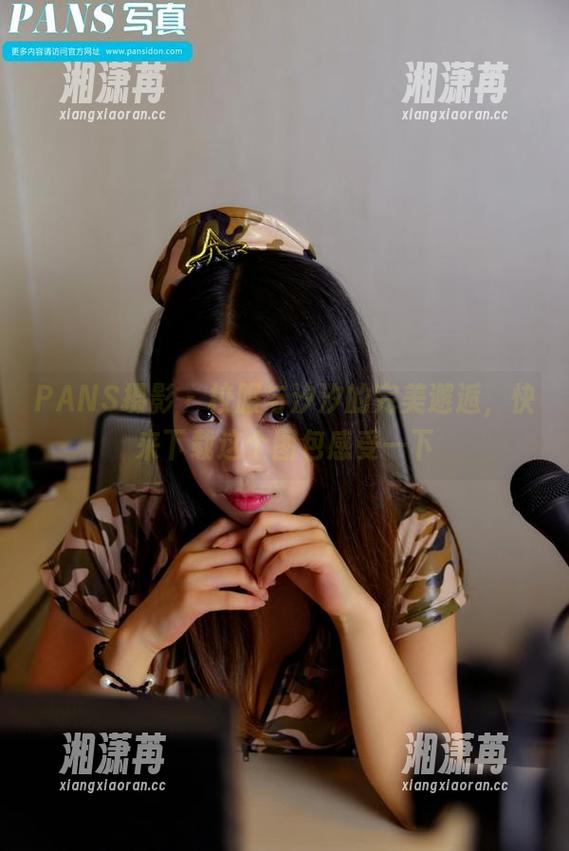 PANS摄影-汐汐 PANS摄影 - 校服与汐汐的完美邂逅,快来下载这个图包感受一下