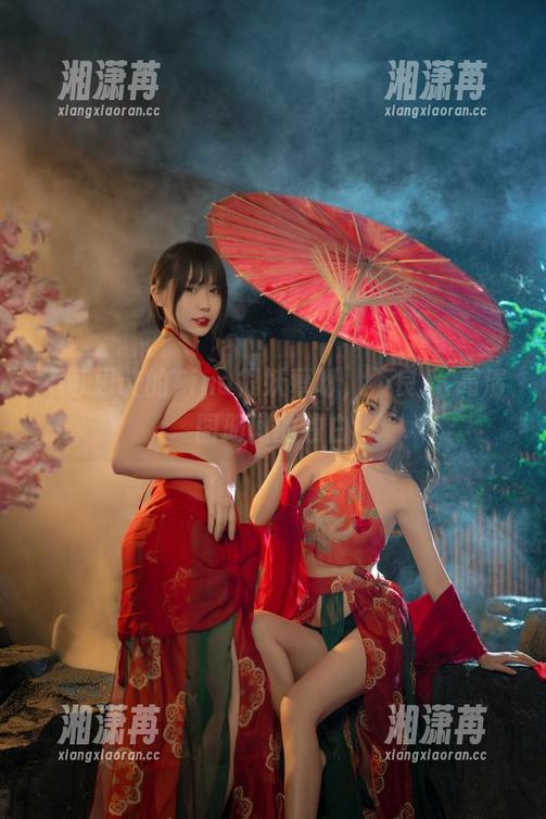 不可思议的Tina很妖孽呀，不良JK高清图册间的独白
