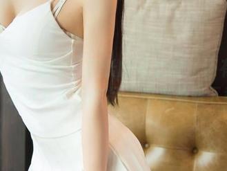 UGirls尤果网 - 腿长的不止她，还有你的心！才可儿长腿作品，快来免费下载！
