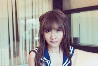 UGirls尤果网 - 郝晴Grace的水手服写真集：海浪轻声呼唤，分享新视角