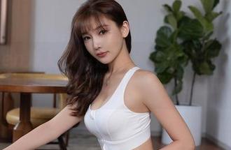 Xiuren秀人网 - 娜娜子呀的JK时光机：高清图包，带你回到无忧的日子！