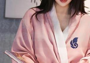 Xiuren秀人网 - 揭开朱可儿毛衣的秘密：合集分享让你感受温暖的同时也心动！