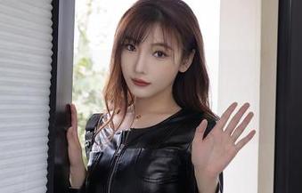 Xiuren秀人网 - 无圣光，杨幂幂连衣裙的奇幻写真之旅