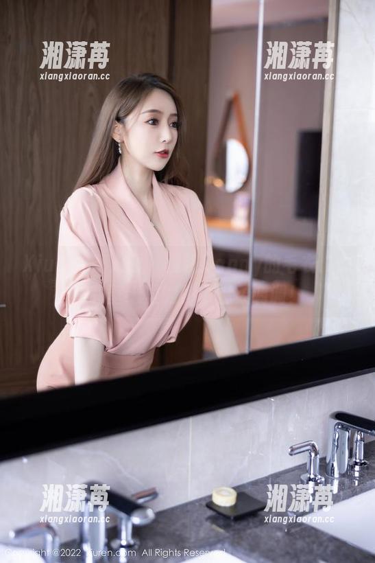 Xiuren秀人网-浅浅Danny Xiuren秀人网 - 浅浅Danny的毛衣:照片和壁纸里的那个温柔调调!