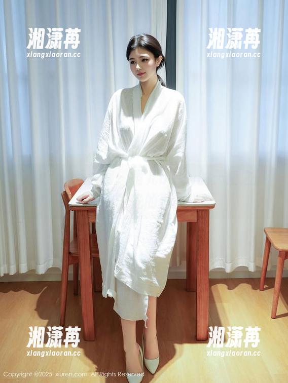 Xiuren秀人网 - 雨儿baby的天使之旅：没有圣光的真实光辉
