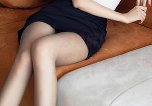 Xiuren秀人网 - 泳池畔的鱼子酱Fish——美图壁纸，让你的手机也来晒太阳