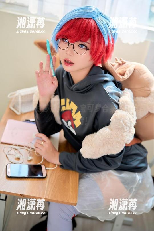 ZinieQ的莎莉娜——宝可梦合集，让你目不转睛！