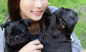高清捕捉：いくみ(育美)运动，让每一个侧身都像是在开秀。