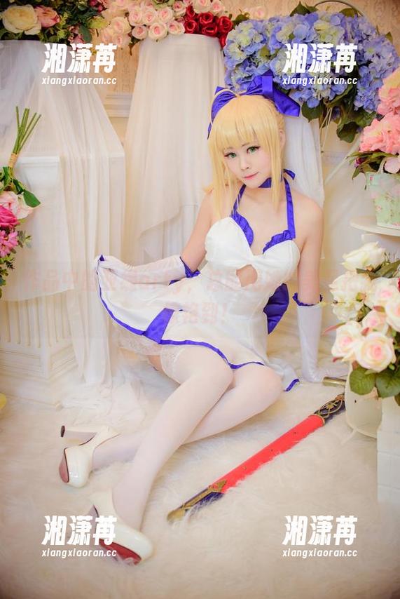 作品中的亚缇arty，总能用她的美足把我惊艳到！