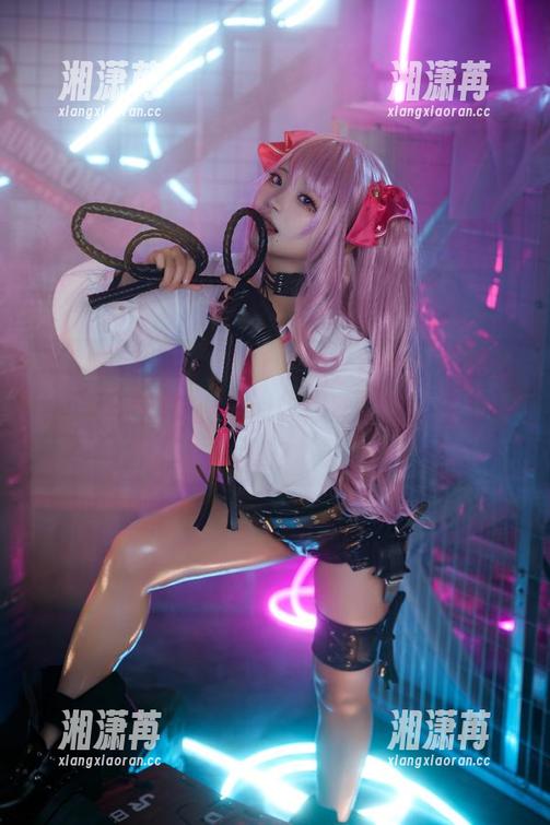 当伊喵君_Nya穿上粉色，cos的不是角色，cos的是少女心！你准备好看图片了吗？