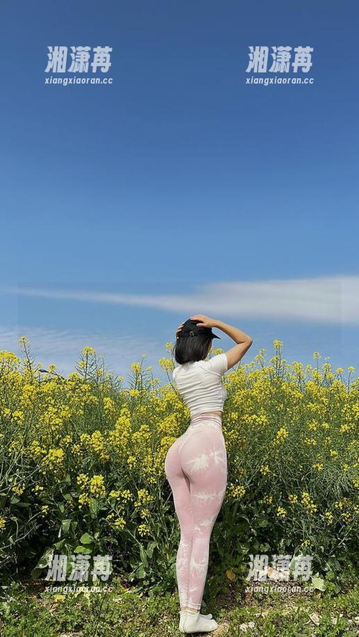 俏妞t 微密圈 - 等一下,俏妞t的车库美人高清原图,怎么会这么诱惑?