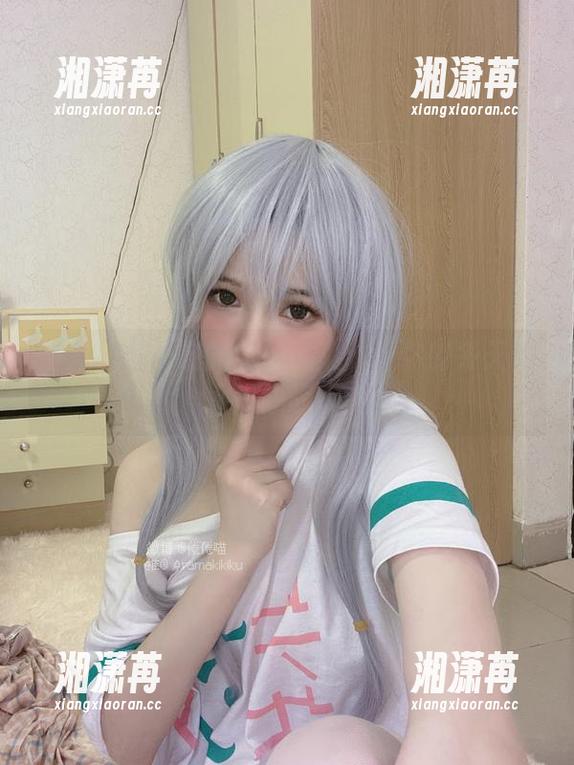 倦倦喵 下载和倦倦喵的旅拍图集:让你的冬天瞬间温暖!