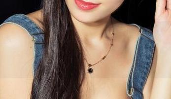 克拉女神 - 高清红裙图包，王睿的魅力，别瞎聊了，进去看看吧！