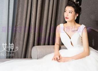 克拉女神 - 璇子镂空写真合集，透视世界让我恍惚——难道真有光的灵魂？