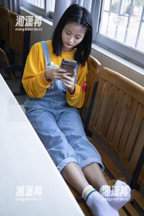 南国足艺 - 静儿的画框：高清妹妹资源，带你进入超现实的世界！