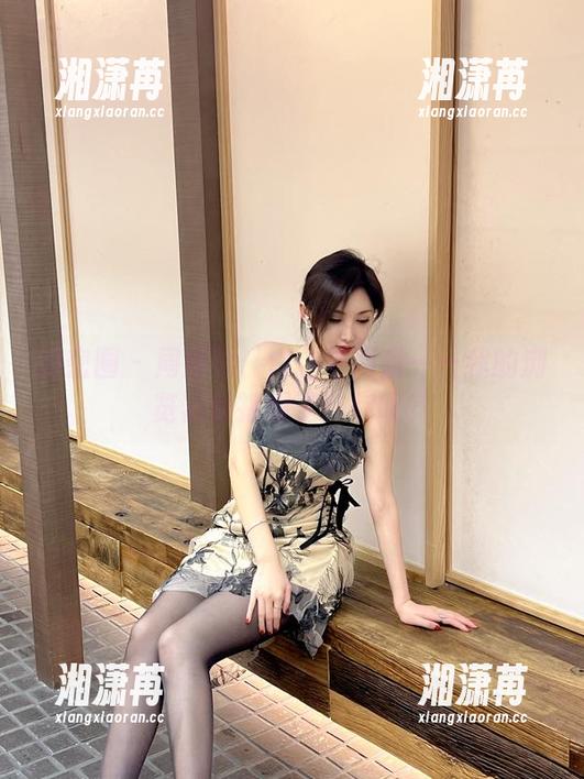周妍希 微密圈 - 周妍希、白色与网盘——我的浏览器快撑爆了!你呢?