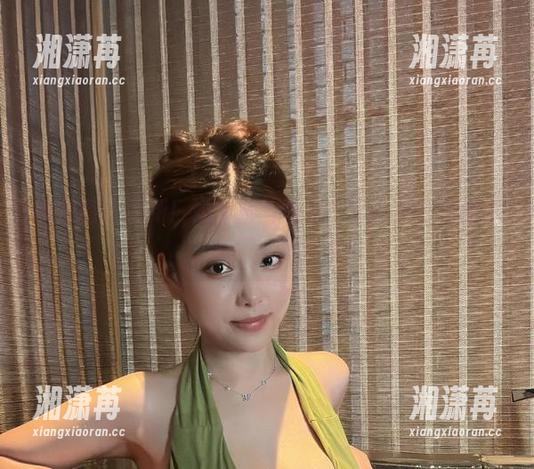 微密圈 - 更新！奶雯黑色图集：在黑色的怀抱里，我们一起失落