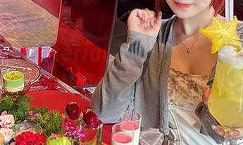 在宝儿mysterial眼中：少女的美图合集，纯真与俏皮并存！