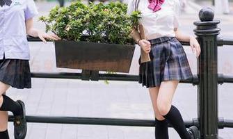 尤蜜荟 - 允尔与兔女郎的奇妙碰撞：分享视觉与心灵的互动