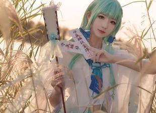 弥音音ww最新内衣图集,满足你对优雅的所有幻想,居然还有小猫!
