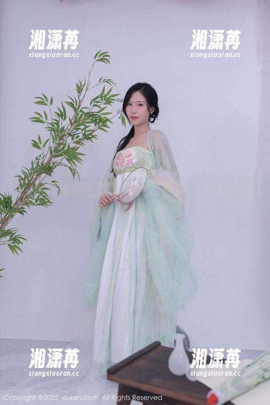 下载抖娘利世的花嫁女郎合集，快来收藏这些浪漫瞬间！