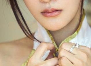 推女郎 - 陆瓷和她的校服写真集，谁能拒绝这种青春的诱惑？