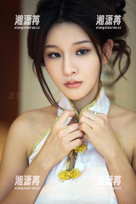 推女郎 - 陆瓷和她的校服写真集，谁能拒绝这种青春的诱惑？