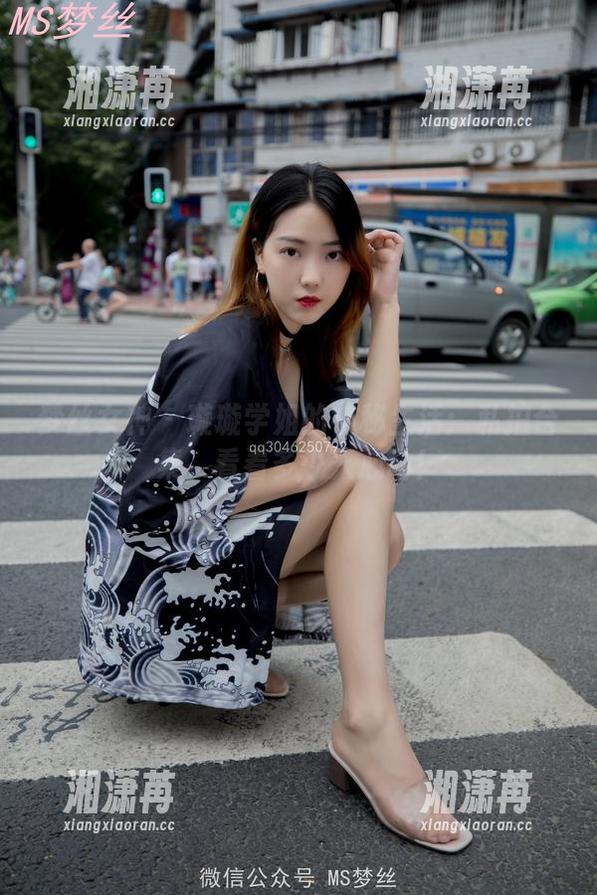 梦丝女神 - 璇璇学姐的神秘生活：私拍合集，看看多少人心动！