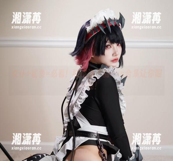 女仆+鲨鱼=必看！狐洛洛子的cos合集让你眼前一亮！