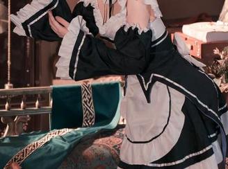 香奈乎与白莉爱吃巧克力的写真大冒险：美图里的奇妙世界！