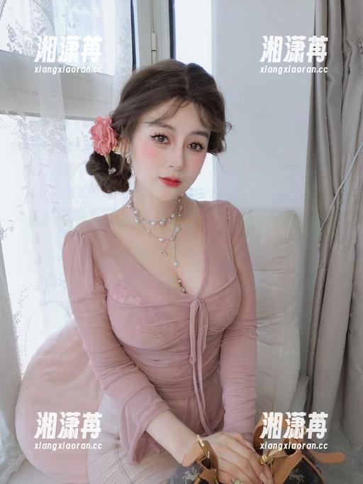 白银81 看!白银81的全套原图,你绝对不会想错过的圣诞2023!