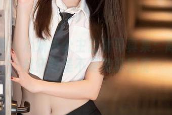秀人网 - 心妍小公主白裙写真集：高清到让我怀疑是不是美颜过度…