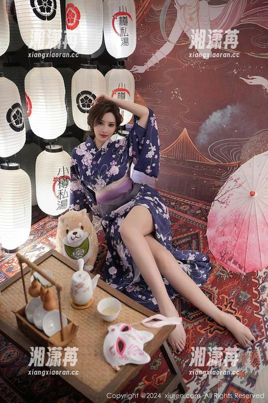 秀人网 - 无圣光，看葛征Model的连衣裙如何打破阳光上的假象