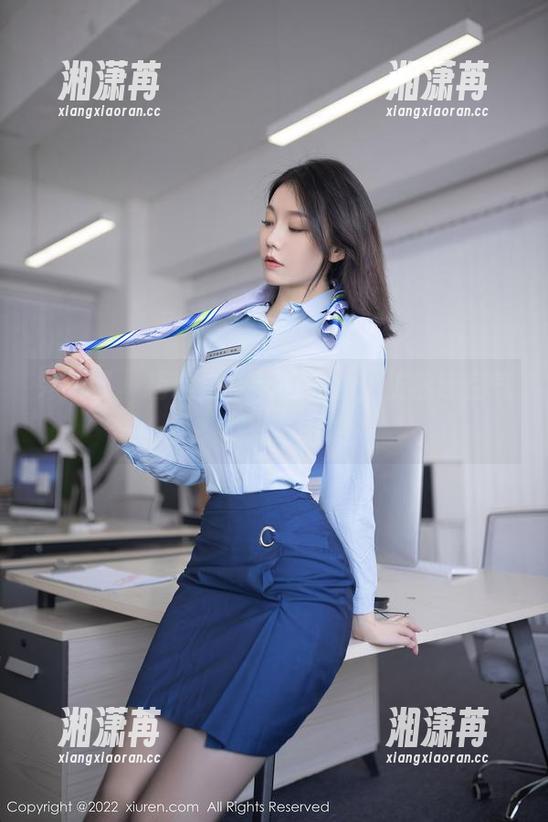 秀人网 - 精选金多娜的温柔，仿佛连空气中都弥漫着甜蜜