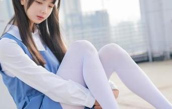 稚乖画册 - 聚焦夜夜——这美图旗袍，真是让人眼前一亮！