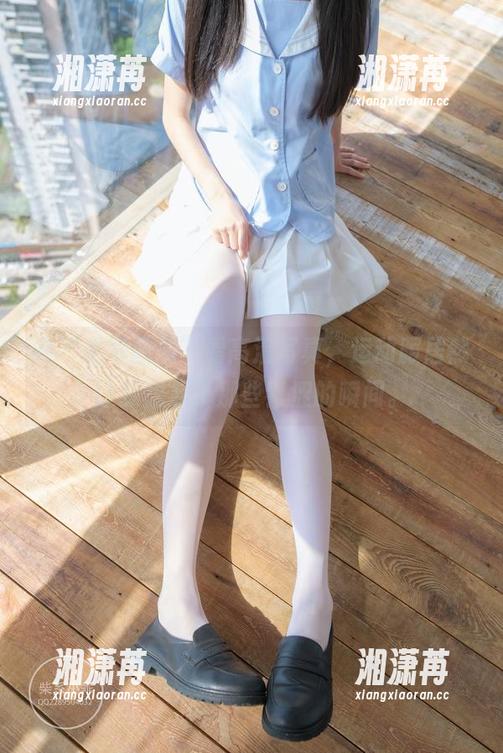 稚乖画册 在“稚乖画册”看高清写真,运动服居然让我想起了那些青涩的瞬间。