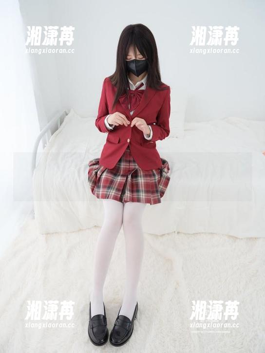 紧急企划-小恩 紧急企划 - 福利图集大揭秘:小恩是如何玩转JK经典的?