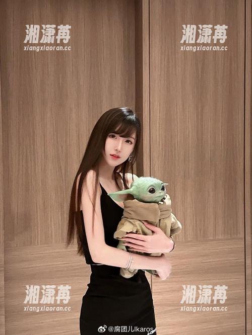 漫步幽暗：腐团儿Ikaros的卡特琳娜-暗夜猫女美图，你准备好了吗？