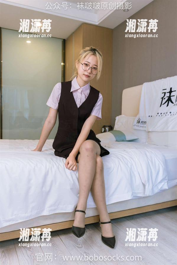 袜啵啵-小安 袜啵啵 - 走在云端的小安:高跟鞋与私拍的完美搭配