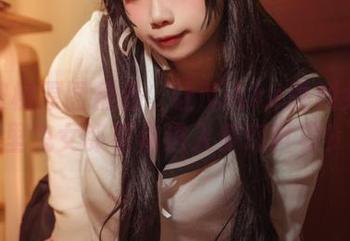 贞子蜜桃原图精选：让Nikke胜利女神梅里兔女郎带你进入梦幻世界！